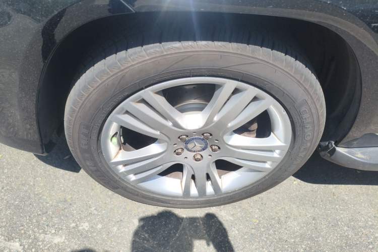 Used Mercedes-Benz GLK-Class 2015 GLK 260 4MATIC Dynamic Edition Ultimate Version Left Front Wheel Hub