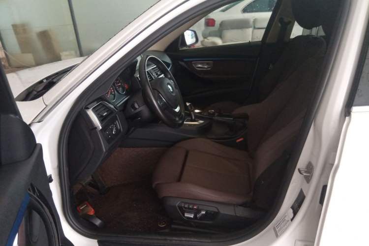 Used BMW 3 Series 2018 320Li Fashion Model
