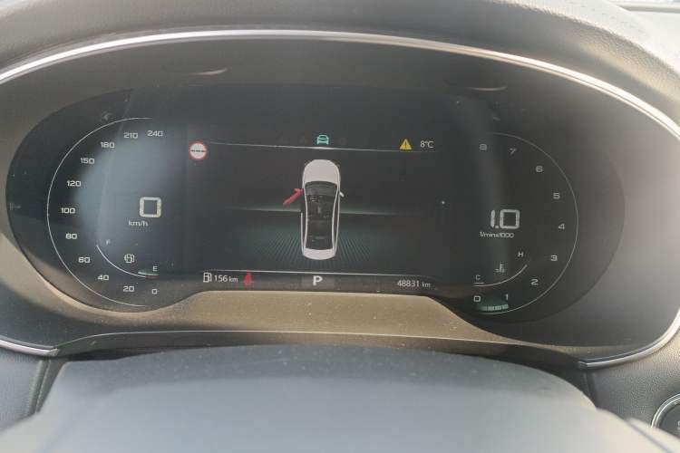 Used Roewe i6 MAX 2020 300TGI Automatic Cool & Stylish Skyroof Edition