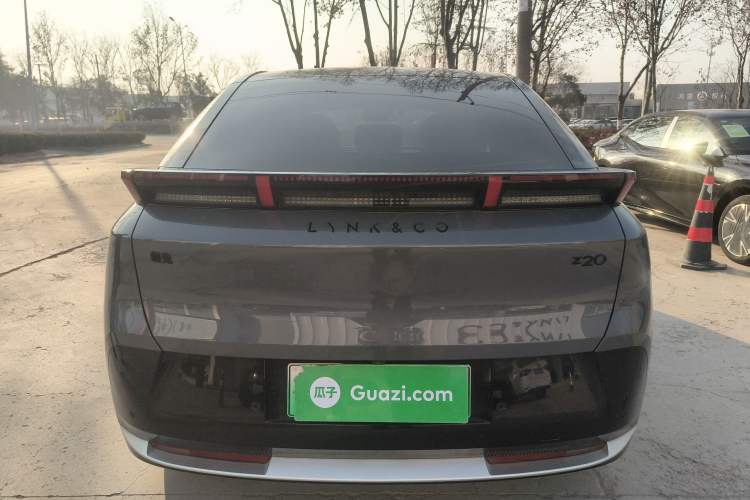 Used Lynk & Co Z20 2025 530 km Range Rear-Wheel Drive Max