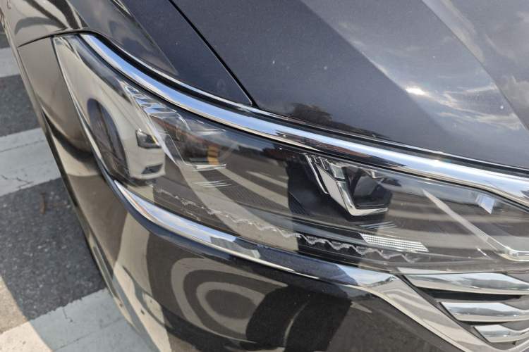 Used Volkswagen Viloran 2022 380TSI Luxury Edition