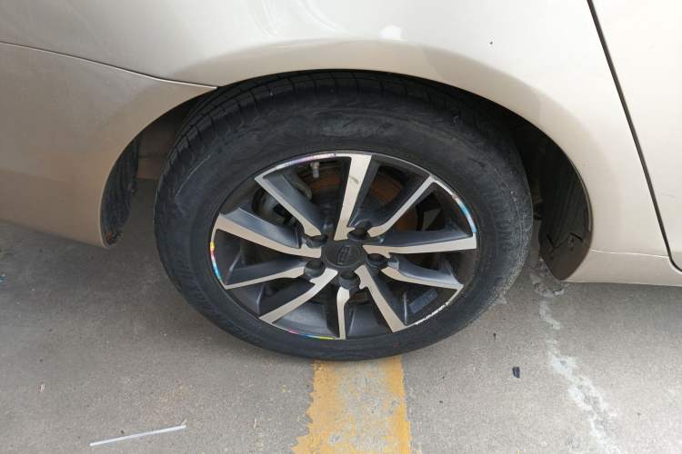 Used Geely Auto Emgrand 2020 1.5L Manual Upward Edition Right Rear Wheel Hub