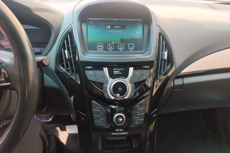 Used BYD Qin New Energy 2016 Qin EV300 Prestige Model
