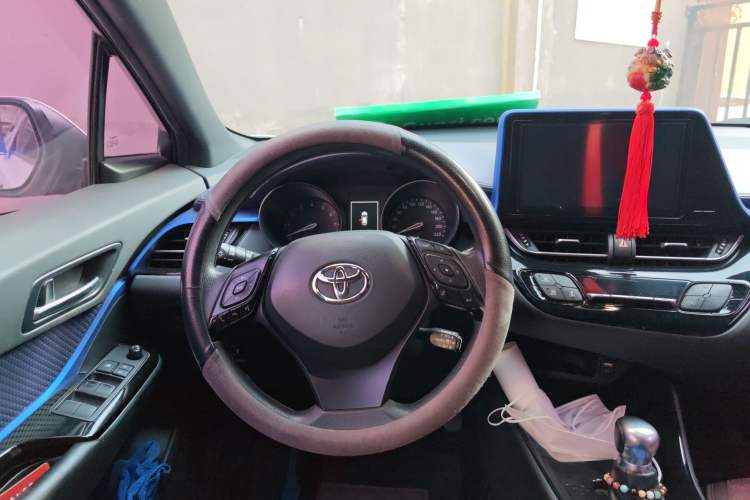 Used Toyota C-HR 2018 2.0L Leading Special Edition China V Standard