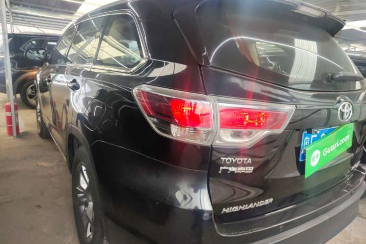 Used Toyota Highlander 2015 2.0T Four-Wheel Drive Luxury Edition 7-Seater