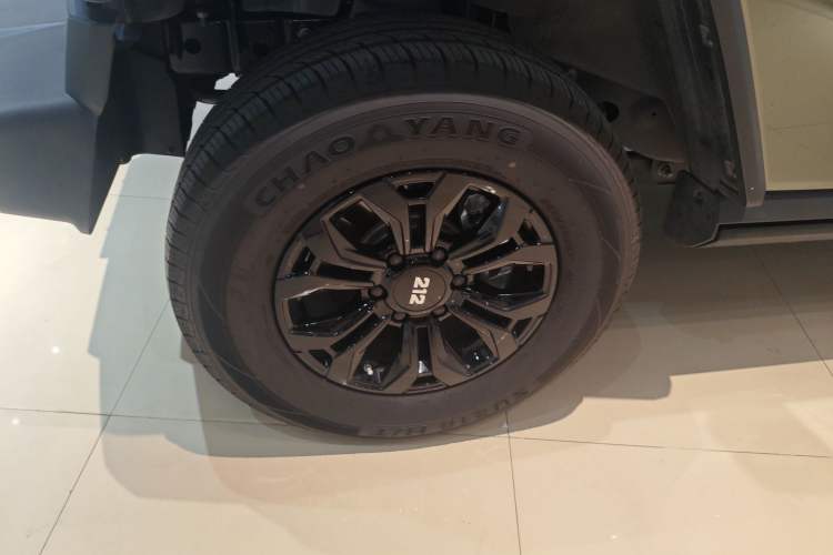 Used 212 T01 2024 2.0T Explorer