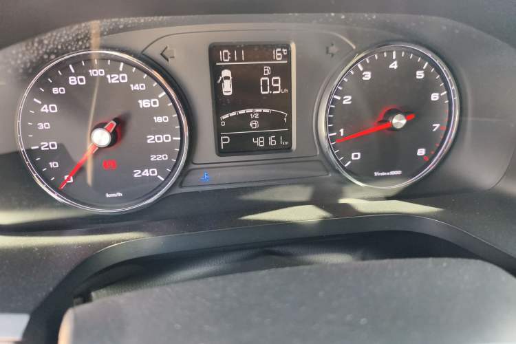 Used Roewe i6 2018 20T Automatic Flagship Edition
