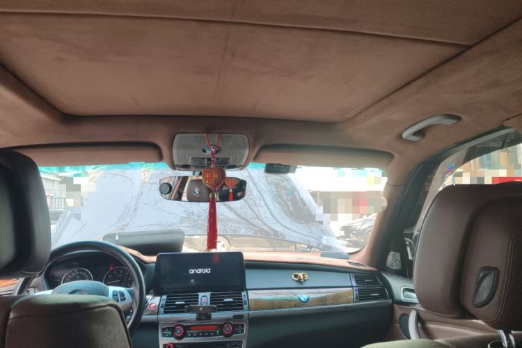 Used BMW X5 2011 xDrive35i Leading Model Headliner