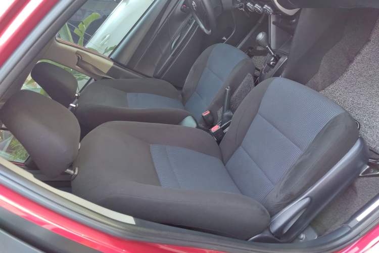 Used Toyota YARiS L Zhi Xuan 2016 Revised 1.5E CVT Charming Edition
