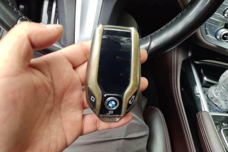 Used BMW 7 Series 2018 730Li Luxury Edition M Sport Package Vehicle Key