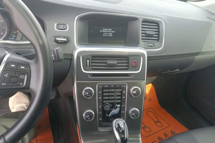 Used Volvo S60 2015 S60L T5 Intelligent Drive Edition
