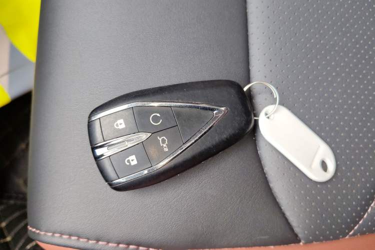 Used Changan Eado 2024 PLUS Blue Whale NE 1.4T GDI DCT High-Energy Edition
