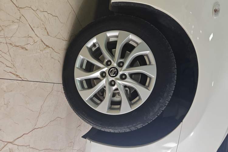 Used Nissan Sylphy 2022 Classic 1.6XE CVT Comfort Edition Right Front Wheel Hub