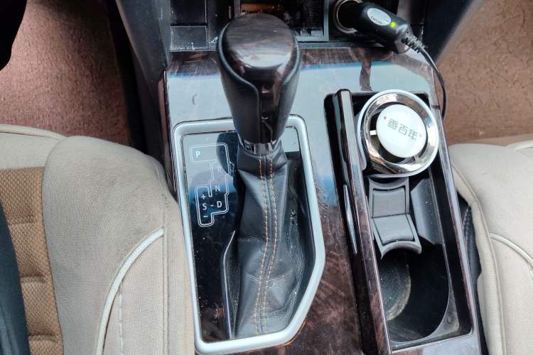 Used Toyota Camry 2016 2.0G 10th Anniversary Leading Edition