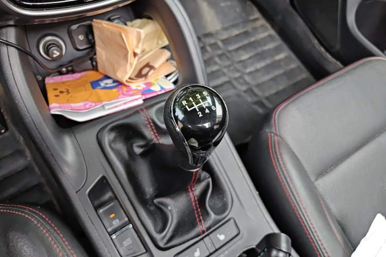 Used CHANGAN CS75 2014 2.0L Manual Leading Model China V Standard
