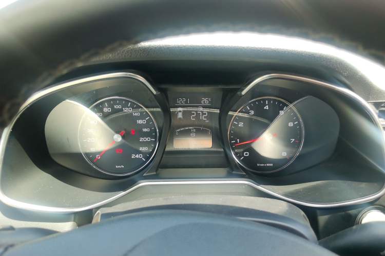 Used MG 6 2017 20T Manual Elite Smart Connect Version China V Standard
