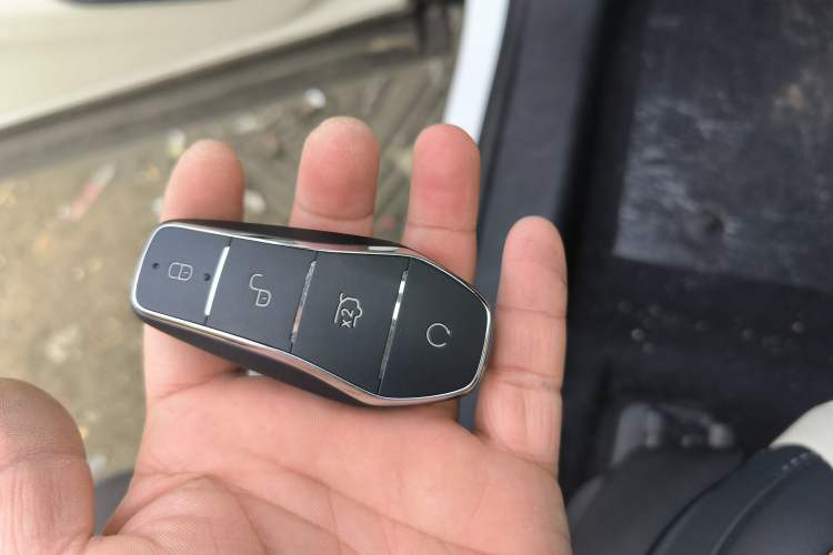 Used BYD Song PLUS New Energy 2024 Honor Edition EV 520km Luxury Model