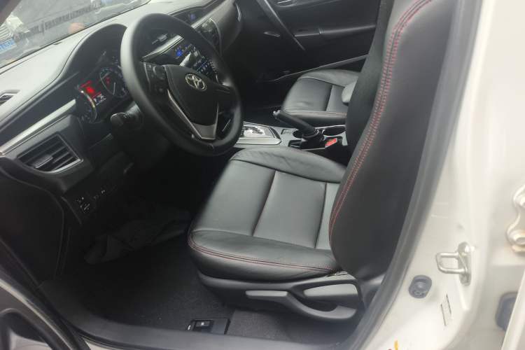 Used Toyota Corolla 2014 1.6L CVT GL-i Left Front Seat