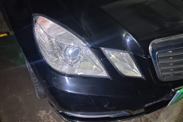 Used Mercedes-Benz E-Class 2013 E 260 L CGI Elegant Model
