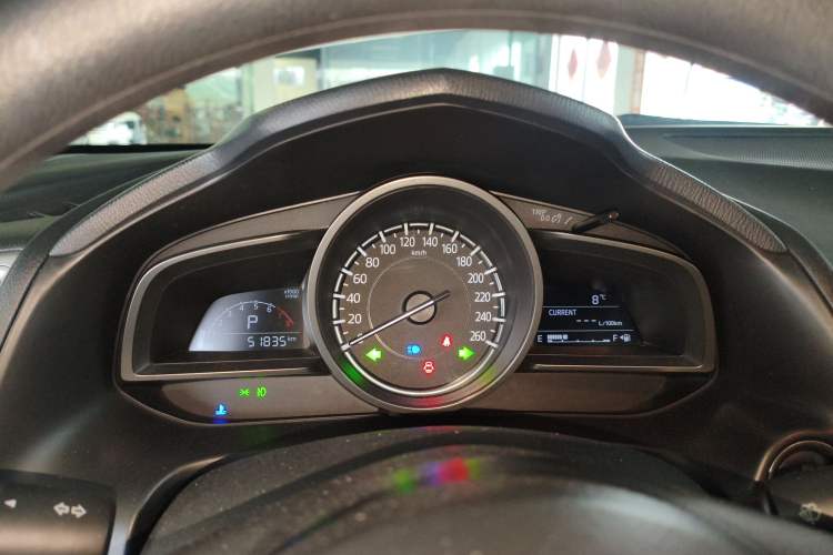 Used Mazda Mazda 3 Axela 2017 Sedan 1.5L Automatic Luxury Model Emission Standard China V
