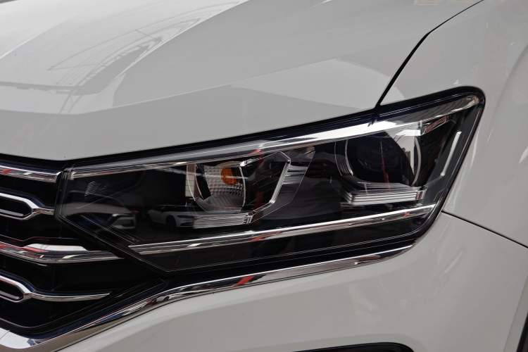 Used Volkswagen Tayron 2019 330TSI Two-Wheel Drive Luxury Model China VI Standard
