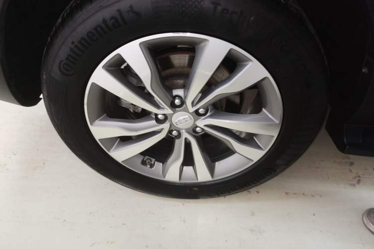 Used Geely Auto Emgrand X7 Sport 2016 1.8TD Automatic ZhiShang Model