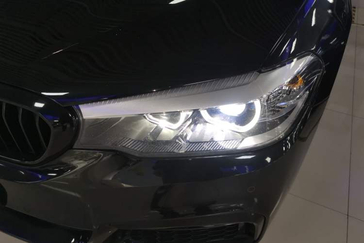 Used BMW 5 Series 2020 525Li M Sport Package Left Front Headlight