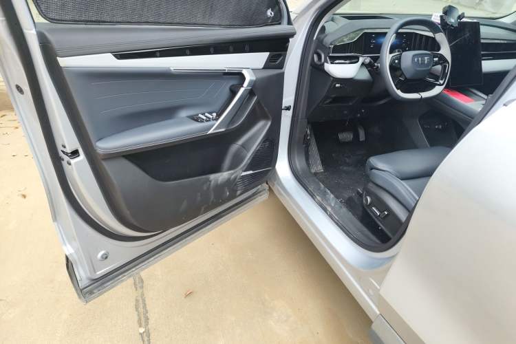 Used Geely Auto FX11 2024 1.5TD DCT Flagship Edition