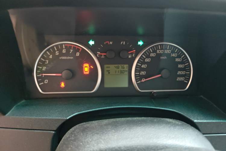 Used Leopaard Feiting 2010 Fashion Edition 1.5L Two-Wheel Drive Comfort Version Odometer Close Up