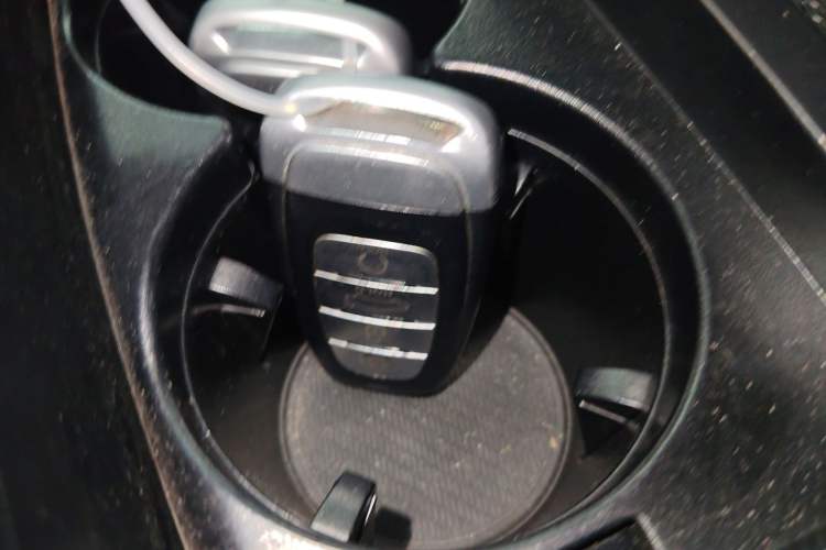 Used Hongqi H5 2020 1.8T Automatic ZhiLian QiYun Edition Interior 1