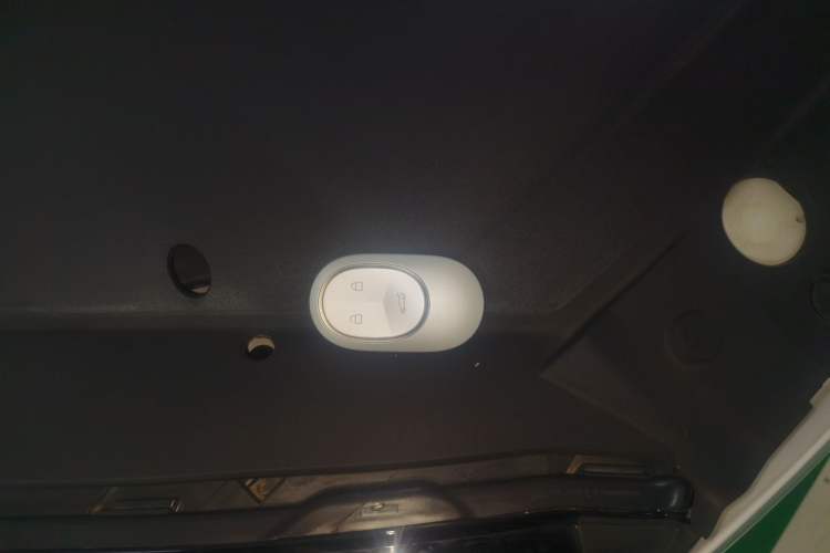 Used Nio ET5T 2023 75 kWh Touring Vehicle Key