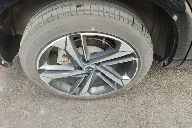 Used Roewe RX5 MAX 2022 1.5T Automatic Zhiwei Prestige Edition