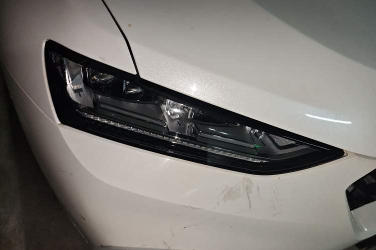 Used Wey VV7 2017 2.0T Ultra-Luxury Version
