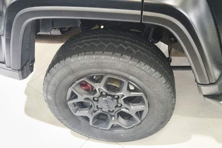 Used BAIC Off-Road BJ40 2024 2.0D Blade Hero Glory Edition Right Rear Wheel Hub