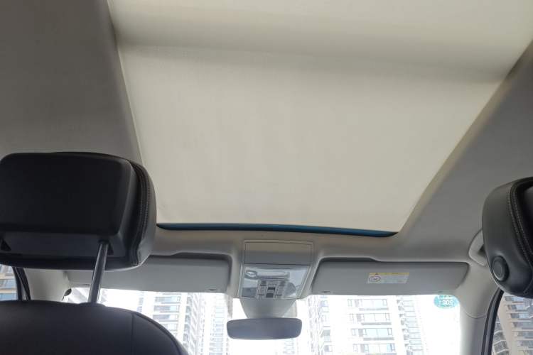 Used Volkswagen Teramont 2017 530 V6 Four-Wheel Drive Luxury Edition Headliner