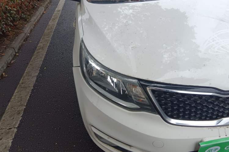 Used Kia K2 2015 Sedan 1.4L MT GLS