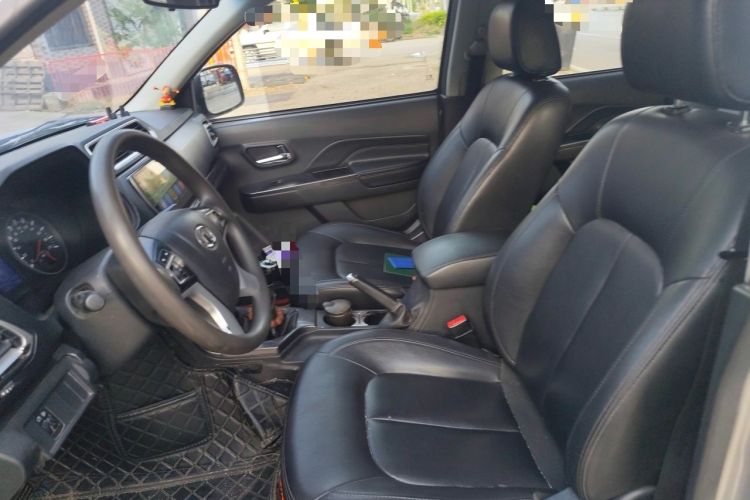 Used Great Wall Wingle 5 2017 2.0T European-spec Diesel Two-Wheel Drive Entry-Level Small Double-Cab GW4D20E