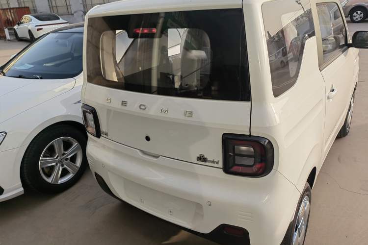 Used Geely Galaxy Panda 2024 Panda Mini 200km Endurance Bear