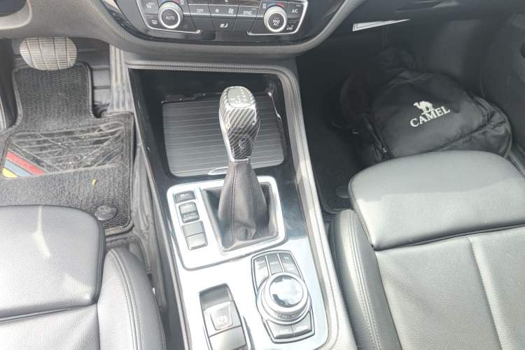 Used BMW 1 Series 2017 120i Design Package Model Gear Lever