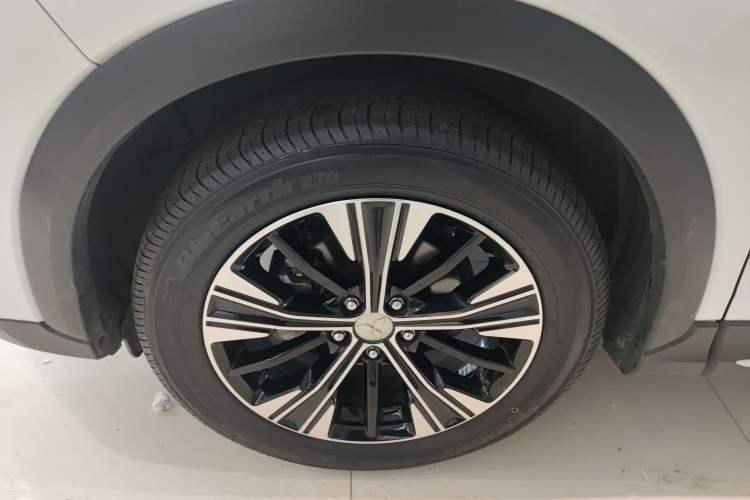 Used Mitsubishi Eclipse Cross 2018 1.5T CVT Two-Wheel Drive Belief Edition Left Front Wheel Hub