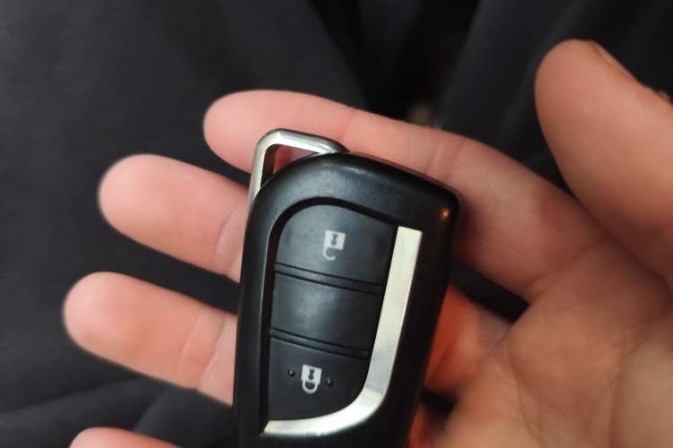 Used Toyota RAV4 2013 2.0L CVT Two-Wheel Drive Urban Edition