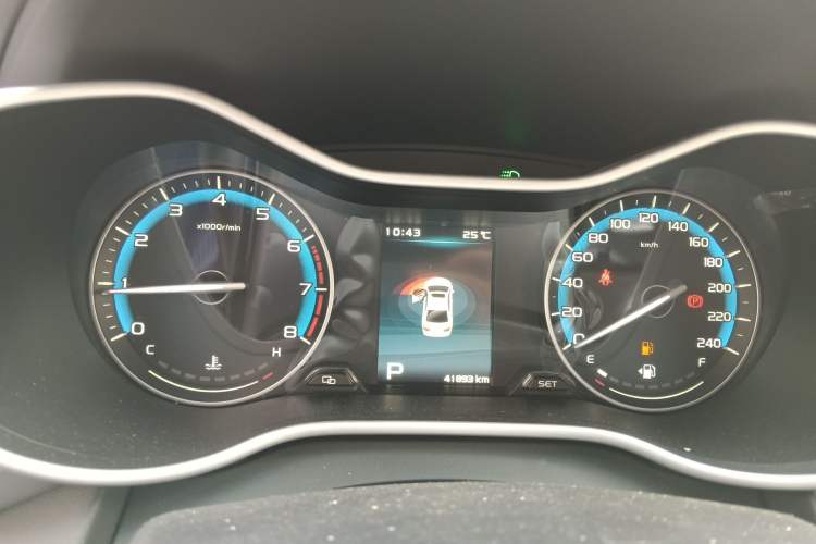 Used Geely Auto Emgrand 2019 Leading Edition 1.5L CVT Luxury Model China VI Standard Instrument Cluster