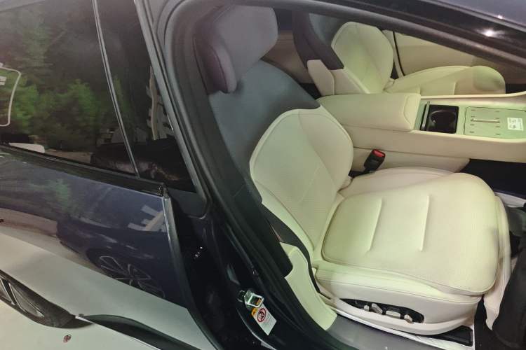 Used Avatr 12 2023 650 Three-Laser Four-Wheel Drive Performance Edition Right Front Seat