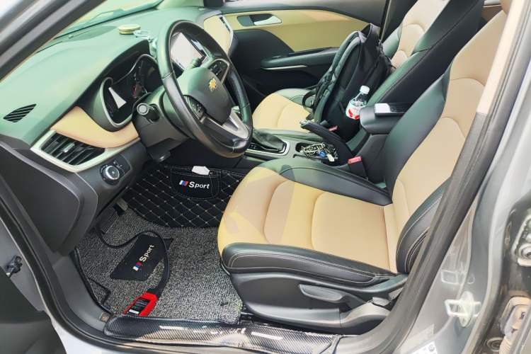 Used Chevrolet Monza 2020 320 Automatic Enjoyment Edition Left Front Seat