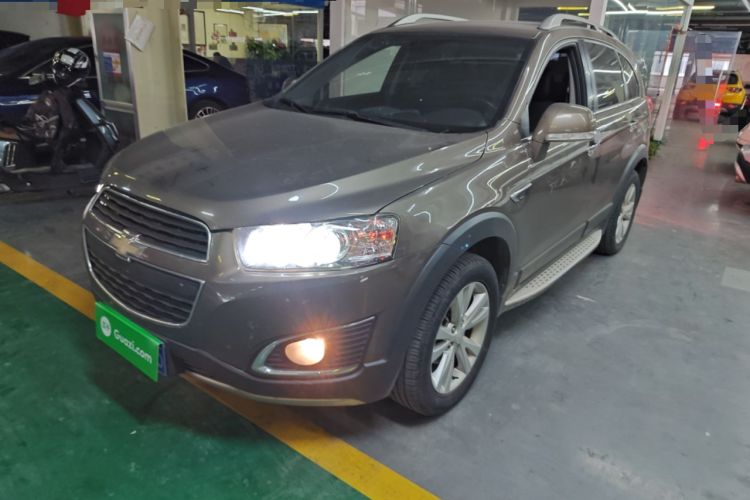 Used Chevrolet Captiva 2017 2.4L 4x4 Flagship Edition 7-Seater