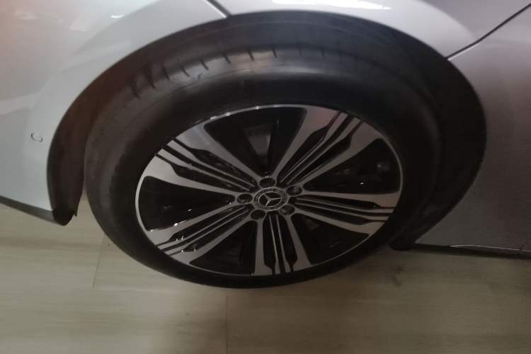 Used Mercedes-Benz EQS 2023 450+ Pioneer Edition Exterior 4