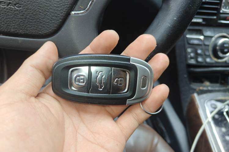 Used Hongqi H7 2015 2.0T Luxury Model