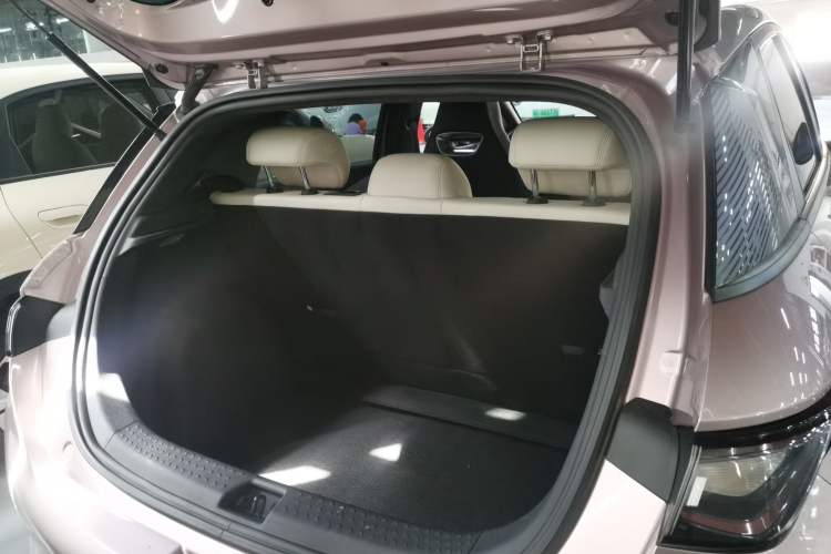 Used BYD Dolphin 2023 420 km Fashion Edition
