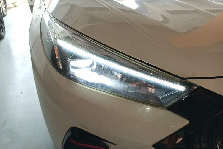 Used SOL A5 2023 1.5T CVT Prestige & Shine Edition Right Front Headlight