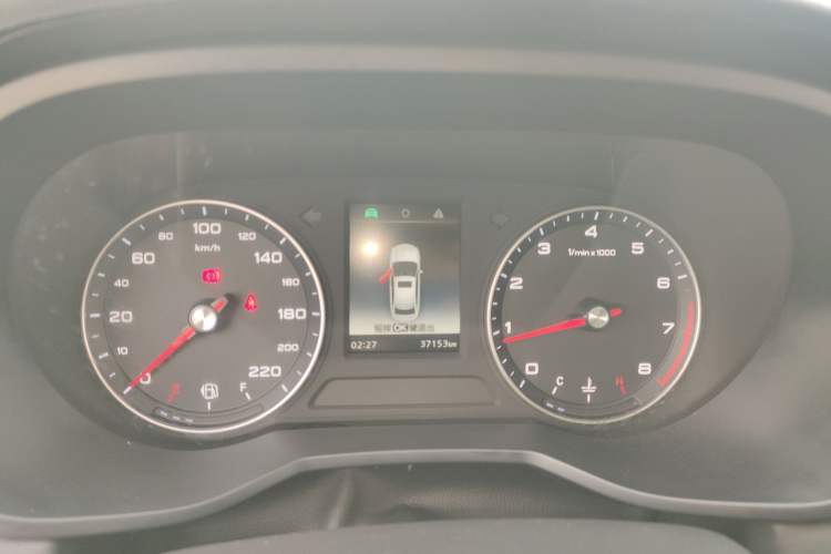 Used Roewe i5 2020 1.5L Manual 4G Connect Leehao Flagship Edition